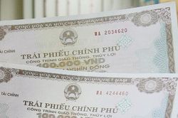 Thị trường TPCP tháng 1: Giá trị giao dịch tăng 19% so với bình quân năm 2021