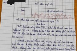 Học trò làm văn chê Tết thẳng thừng, cô giáo đọc xong liền cho 9 điểm kèm lời cảm ơn