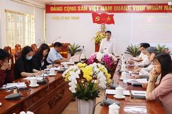 Thường trực Huyện ủy Đức Trọng làm việc với các ban, ngành về công tác thông tin, chính trị, tư tưởng