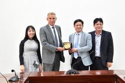 Kinh tế Kinh tế Đẩy mạnh hợp tác với Hiệp hội Thương mại Hoa Kỳ tại Việt Nam