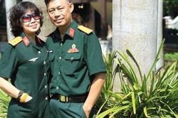 Người vợ xứ Nghệ của NSƯT Tiến Hợi: Hậu phương vững chắc vun đắp tổ ấm, lúc biệt ly nghẹn ngào gọi chồng là 'tình yêu vĩnh cửu'