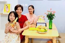Bà mẹ học tiếng Anh từ con số 0 chỉ cách khiến con không còn sợ ngoại ngữ