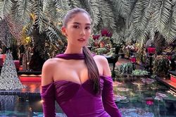 Ngọc Trinh khoe loạt ảnh diện váy áo khoe body cực chuẩn
