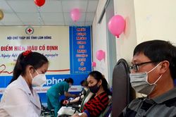 Giọt hồng mùa Valentine huy động 195 đơn vị máu