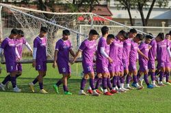 U23 Việt Nam làm quen với bóng thi đấu giải Đông Nam Á