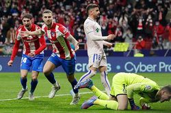 Atletico Madrid: Chiến binh không tấc sắt