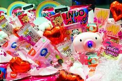 Nhiều hoa độc lạ theo xu hướng 'ăn được, chơi được' cháy hàng trong dịp Valentine
