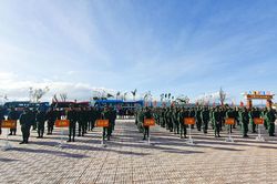 Tổ quốc gọi, thanh niên lên đường
