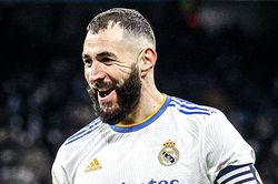 Real Madrid: Chếnh choáng vì chất men Benzema