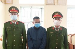 Đánh bạc trực tuyến bị thua lỗ, lừa đảo chiếm đoạt hơn 4 tỷ đồng