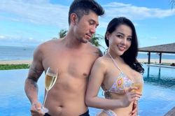 Mừng Valentine, Ngân 98 'mặc như không mặc', để lộ dấu hickey trên 'đôi gò bồng đào'