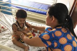 Bổ sung điều kiện mở lớp trông trẻ tại nhà