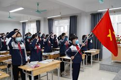 Bộ GD&ĐT: Cần thiết có thể nới khung thời gian năm học