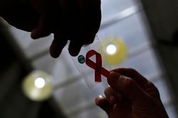Nữ bệnh nhân đầu tiên khỏi HIV nhờ phương pháp mới