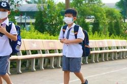 'Đau đầu' bởi trường mở cửa, con không được ăn bán trú