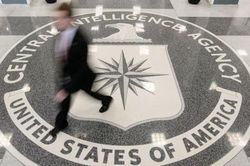 New York Times: Nhân viên tình báo Mỹ tạm thời rời khỏi Kiev