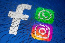 Công chúng dần mất niềm tin vào Facebook