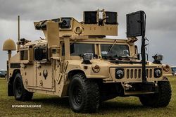 Humvee M1151A1 quân sự được rao bán trên eBay, giá 4,3 tỷ đồng