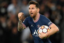 Messi nói gì về cơ hội vô địch Champions League của PSG?