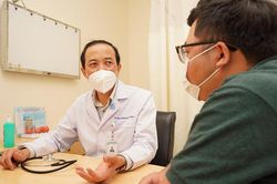 Chăm sóc người béo phì nhiễm Covid-19 tại nhà