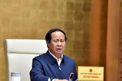 Phó Thủ tướng: Xử lý nghiêm nếu vi phạm tiến độ xây dựng cao tốc Bắc - Nam