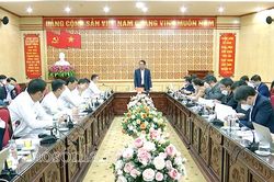 Đồng chí Phó Chủ tịch UBND tỉnh làm việc với Tập đoàn Sun Group