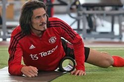 Tin MU 19/2: Maguire lên tiếng về xích mích với Ronaldo, Cavani tiếp tục vắng mặt