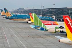 Yêu cầu làm rõ việc giá vé máy bay về TP HCM tăng nhiều lần sau Tết