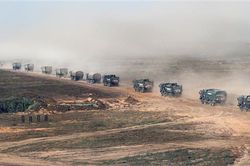 NATO: Nhiều dấu hiệu Nga lên kế hoạch tấn công 'tổng lực' vào Ukraine