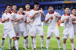 Việt Nam, Lào và Campuchia đứng đầu 3 bảng đấu ở giải Đông Nam Á 2022