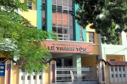 Học sinh lớp 10 tử vong trong giờ nghỉ trưa tại trường