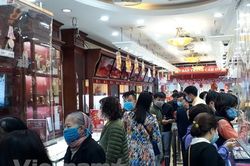 Giá vàng trong nước điều chỉnh không đồng nhất, tỷ giá tăng 20 đồng