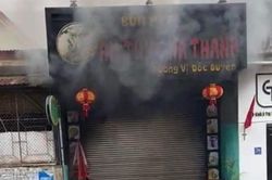 Cháy quán ăn khiến một người phụ nữ tử vong