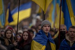 Công nhận hai nước cộng hòa Donbass, Nga đã mắc bẫy phương Tây?