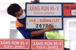 Giá xăng tăng kỷ lục, gây áp lực lớn lên ngành vận tải