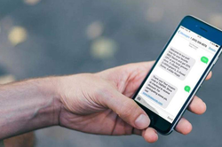 Soi 'phí' SMS Banking cao chót vót của ngân hàng