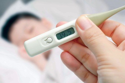 Sốt lâu không hạ khi mắc COVID-19, xử trí thế nào?