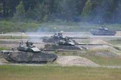 Quân đội Ukraine khó lòng cầm cự trước Nga quá 6 giờ?