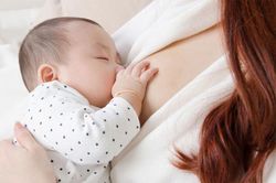 Bệnh viện Nhi Trung ương tư vấn cách chăm sóc trẻ mắc COVID-19