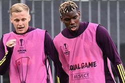 Tin MU 23/2: 11 cầu thủ rời Old Trafford. Chỉ Pogba đủ 'trình' đá cho Liverpool