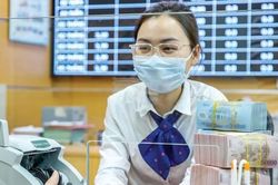 Lãi suất huy động nóng đến mức nào?