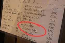 Chiều khách như quán nước với menu 'độc lạ', ai có người yêu thích món 'ăn gì cũng được' thì mời vào đây