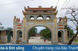 Thăm thôn kiểu mẫu Văn Ba