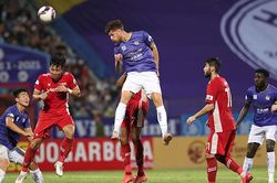 Xin chào, V-League tuổi 22