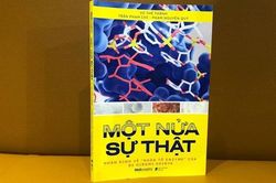 Ra mắt 'Một nửa sự thật' - cuốn sách phản biện nhiều quan điểm y học sai lầm