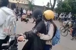 Nữ sinh lớp 7 bị bạn đánh hội đồng trước cổng trường
