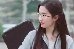 Khoảnh khắc Lưu Diệc Phi năm 20 tuổi khiến netizen cảm thán: 'Nữ thần thanh xuân là đây chứ đâu!'
