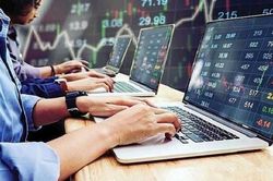 Chứng khoán hồi phục giữa căng thẳng leo thang, VN-Index vẫn lỡ hẹn 1.500 điểm