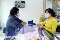 Giá vàng miếng SJC bán ra vượt ngưỡng 66 triệu đồng/lượng
