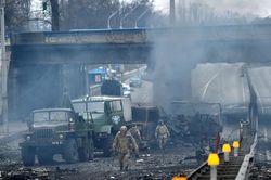 Nga tuyên bố phá hủy 821 mục tiêu, Tổng thống Ukraine vẫn quyết 'không hạ vũ khí'